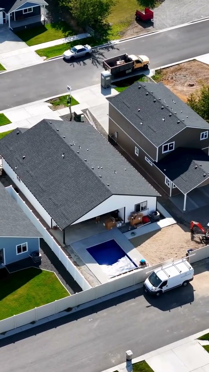 Fiberglass install - finished pool reel